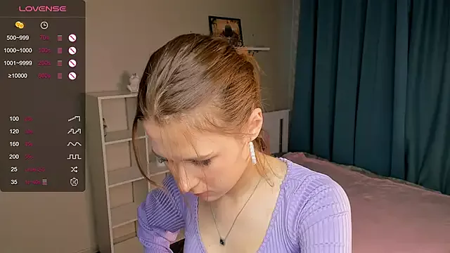 ErleneFellt on StripChat 