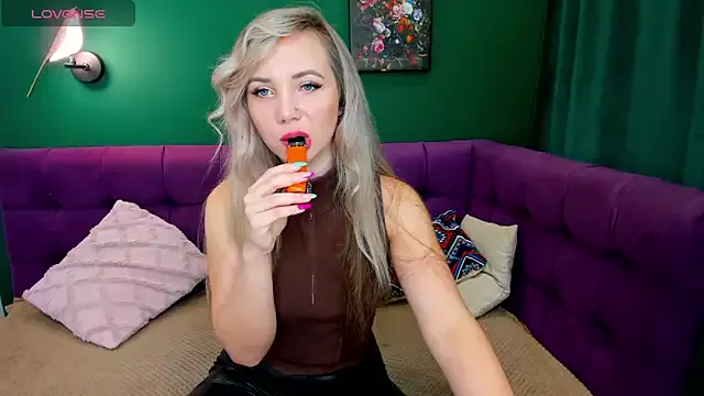 EvaMoran — seduce you whole body