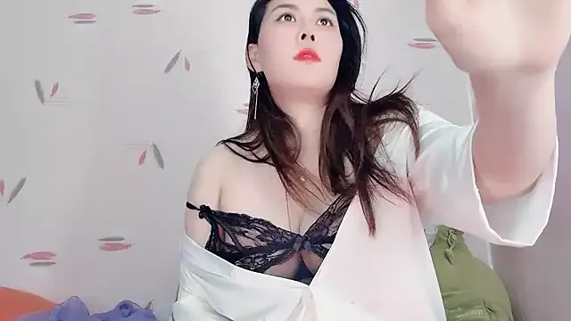 Eve5215 on StripChat 