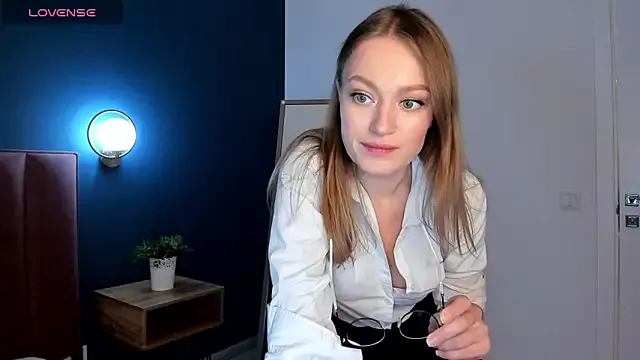 EvelynPoole — touch myself  between legs
