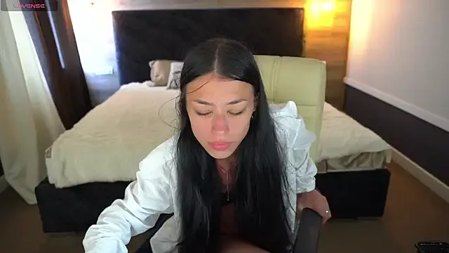 FataleNellie on StripChat 
