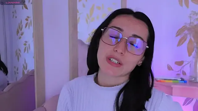Ginevra_esposito — Masturbate your Dick With My Boobs