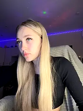 Good__Girl_ — Top off play tits