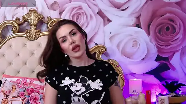 HessaHessy on StripChat 