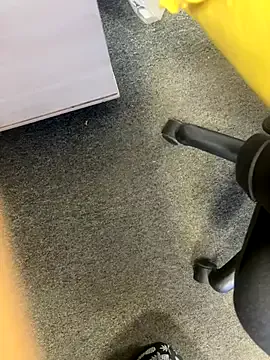 HiddenHoneyLDN on StripChat 