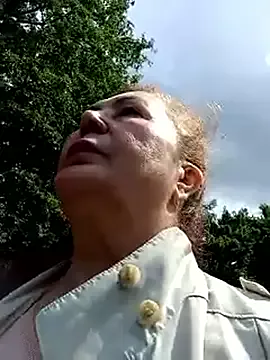Hottie-Mom on StripChat 