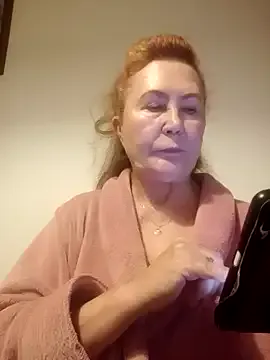 Hottie-Mom on StripChat 