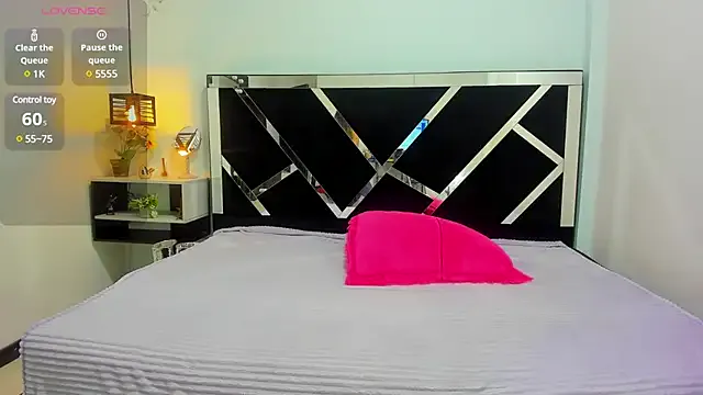 iisabella_noa on StripChat 