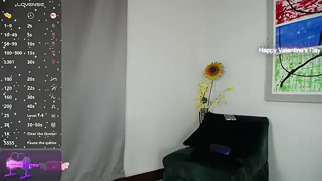 Iivana_19 on StripChat 