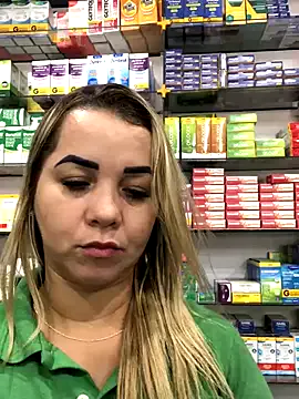 imoly99 — Me Masturbar no Banheiro da Farmacia