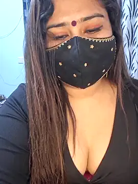 indian-hotmilfs — Sqruit in public