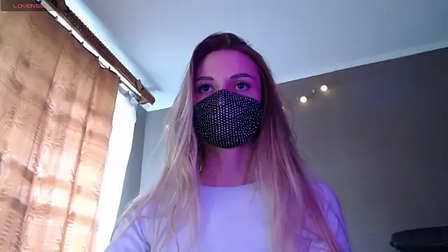 Iris_lave on StripChat 