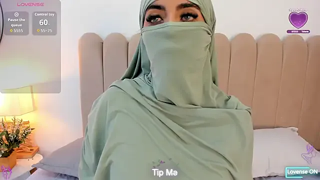 Jasmin_hamdan — ride dildo + slap in my ass