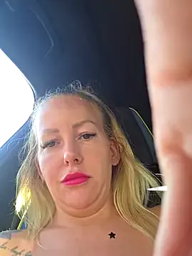 Jassy_Foxy on StripChat 