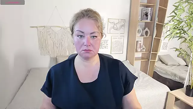 JenniferLight on StripChat 