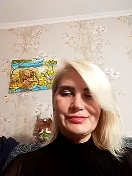 JennyOMay on StripChat 