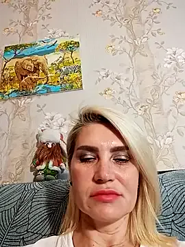 JennyOMay on StripChat 