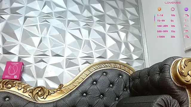 KataleyaStiward on StripChat 