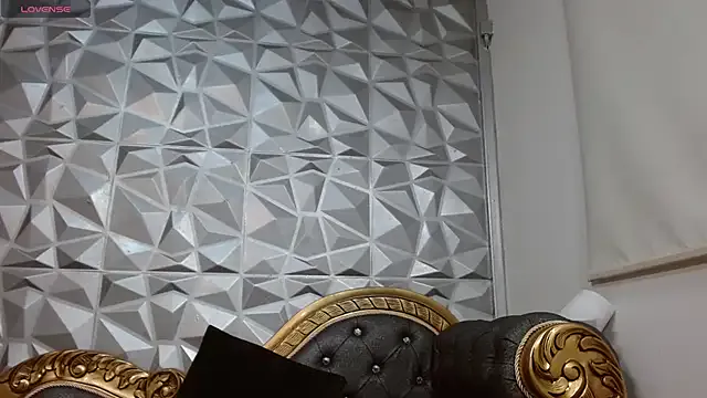 KataleyaStiward on StripChat 