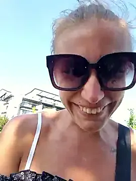 Keli_Jessi — Squirt in beautiful place 