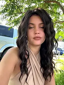 KikiWatson on StripChat 