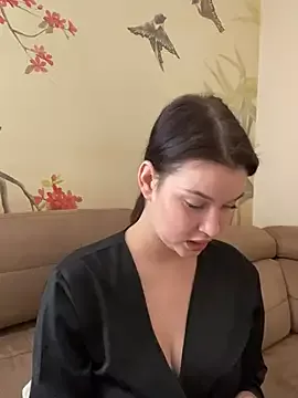 KikiWatson on StripChat 