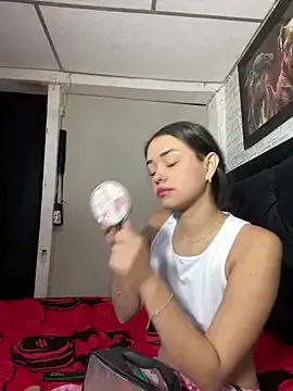 Kimmymadison- on StripChat 