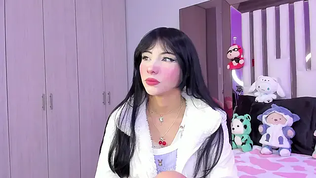 Kitty_Eliffe on StripChat 