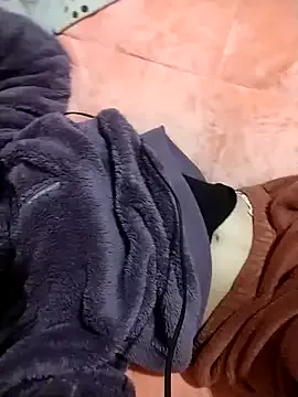 Kittynyaa — Meterme un consoladorcito