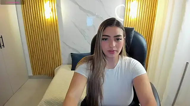 KYLIE_JONES6 — fingering my pussy