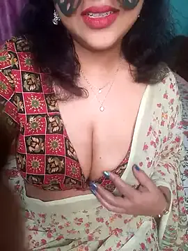 Laaly_Sona — Private on StripChat