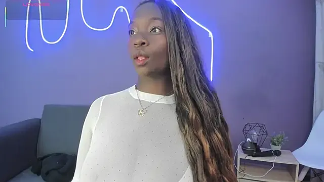 lanna_bx on StripChat 