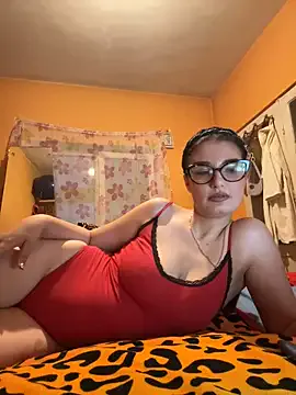 Larra69 on StripChat 