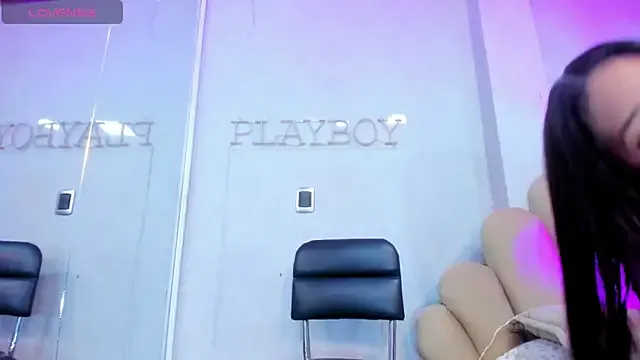 LaurenHu — suck naked tits spit