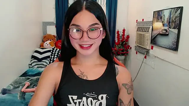 lil_fantacy on StripChat
