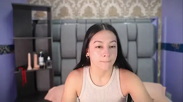 Lila_Pinky on StripChat 