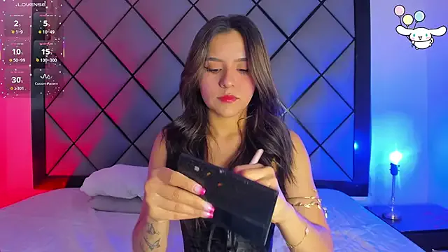 Lili_Bykers on StripChat 