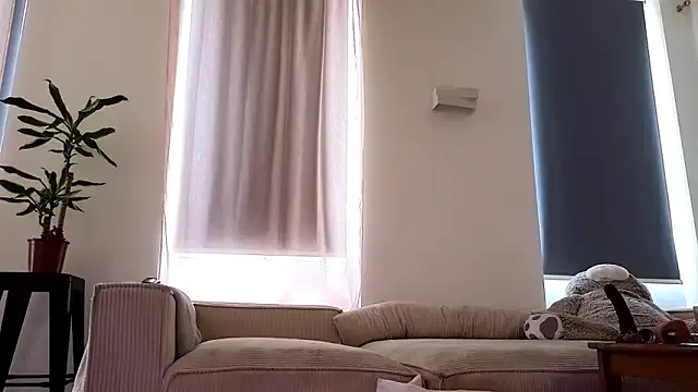 Lilie_romeo on StripChat 