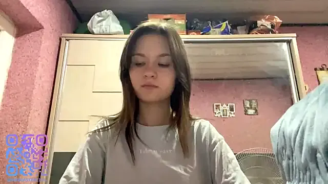 liliya13 on StripChat 