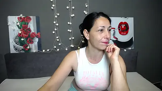 LiluGrants on StripChat 
