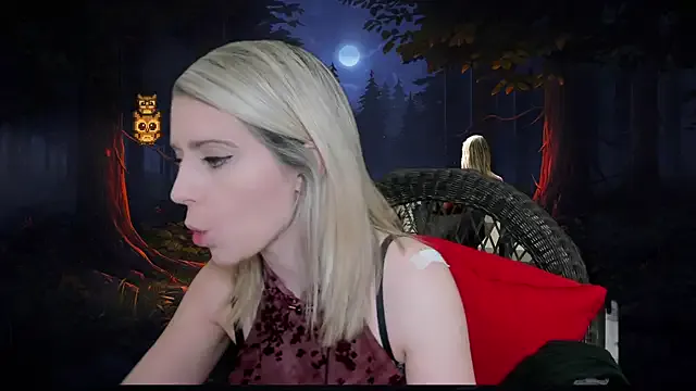 Lisaonthemoon — last tipper gets 5 Videos