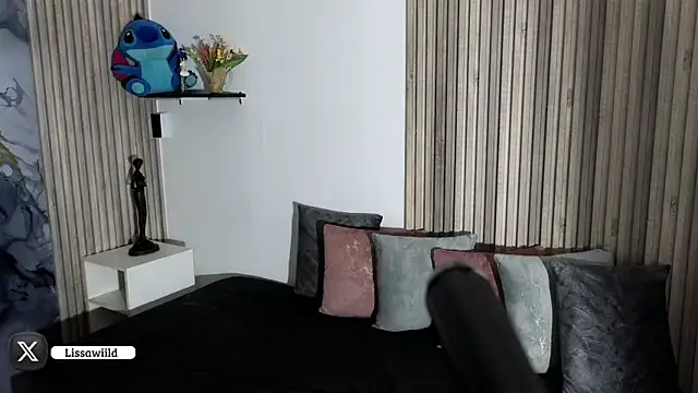 LissaWiild on StripChat 