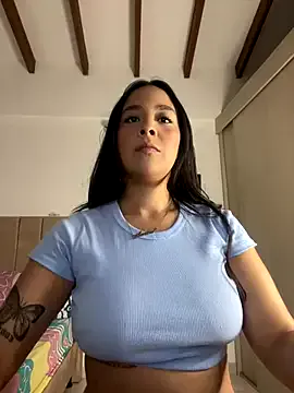 Little_Amber6 on StripChat 