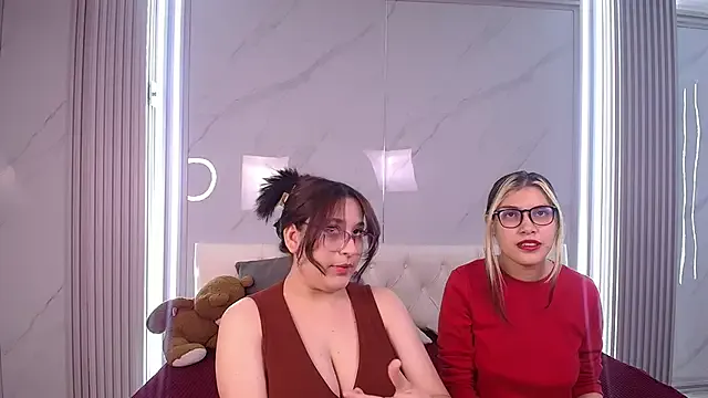 Little_Cuttie_ on StripChat 