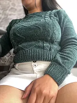 Liulee2 — POV:DICK IN MY PUSSY UNDER THE TABLE