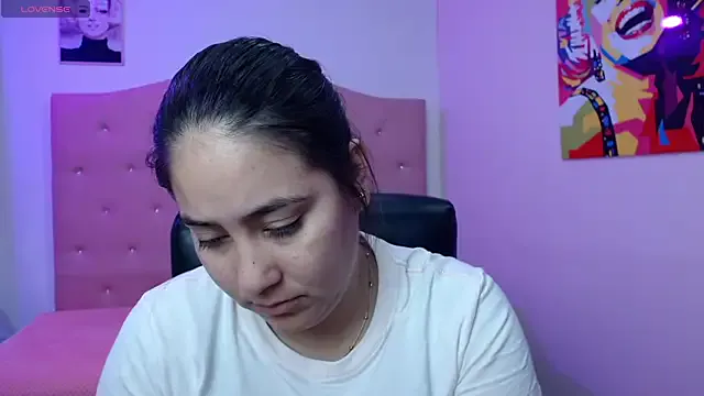 lizzaxs on StripChat 