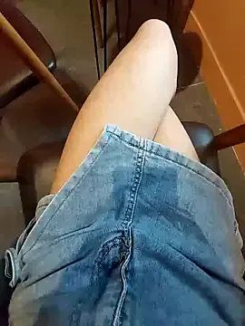 Love-public — Secret tease wet kitty in public