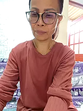 Mama_Eva_1 on StripChat 