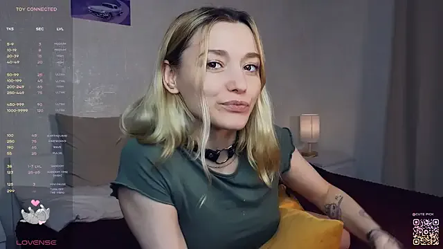Mary_Price — put me a doggy and slap me x5 