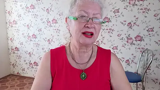 Maya_Mayflower on StripChat 
